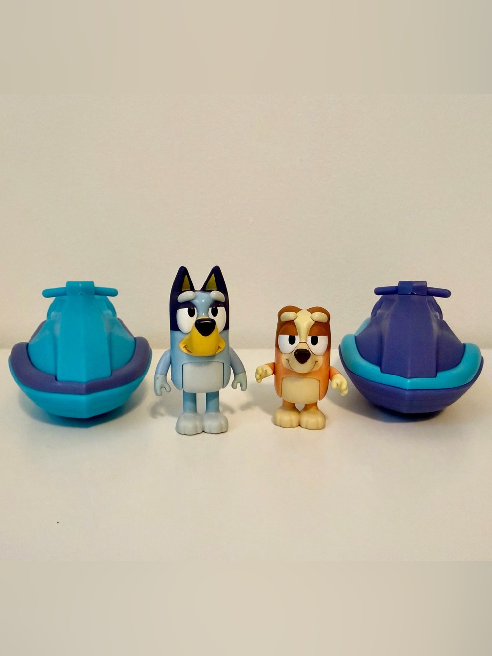 ($12 when you bundle) Bluey & Bingo figurines w/ Jetskis